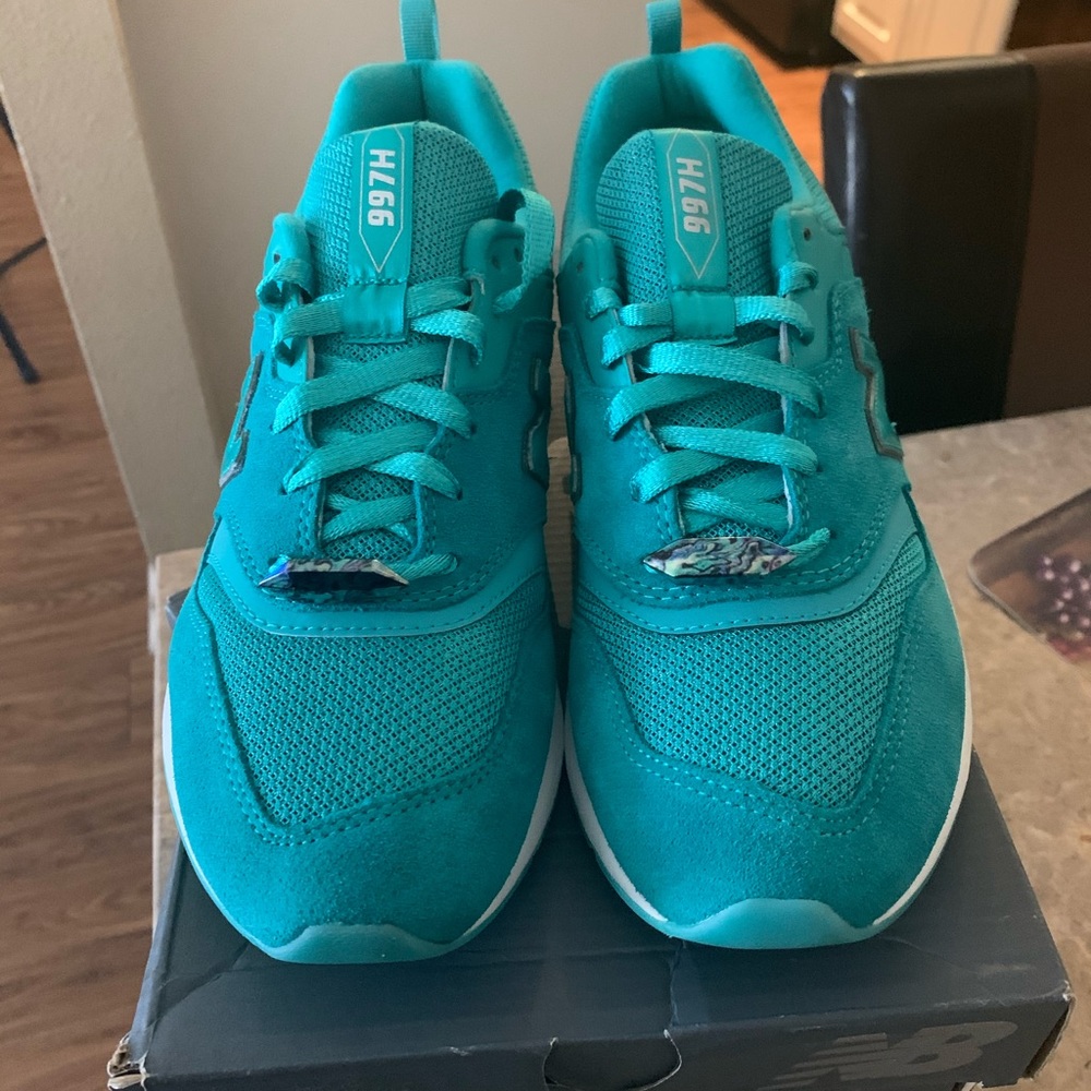 Green new balance classics